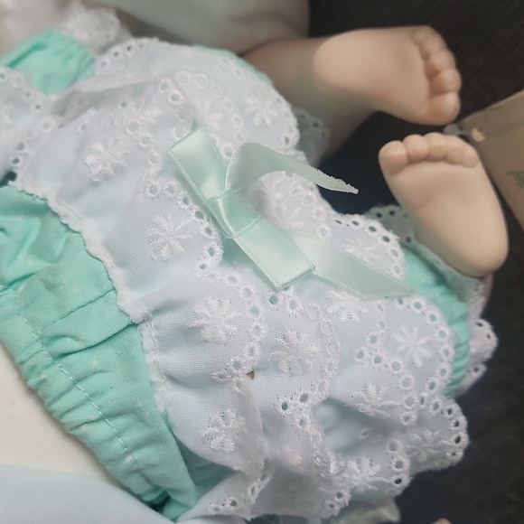 Edwin Knowles Yolanda's Picture Perfect Babies Collection Doll Jessica Vintage - Picture 7 of 10